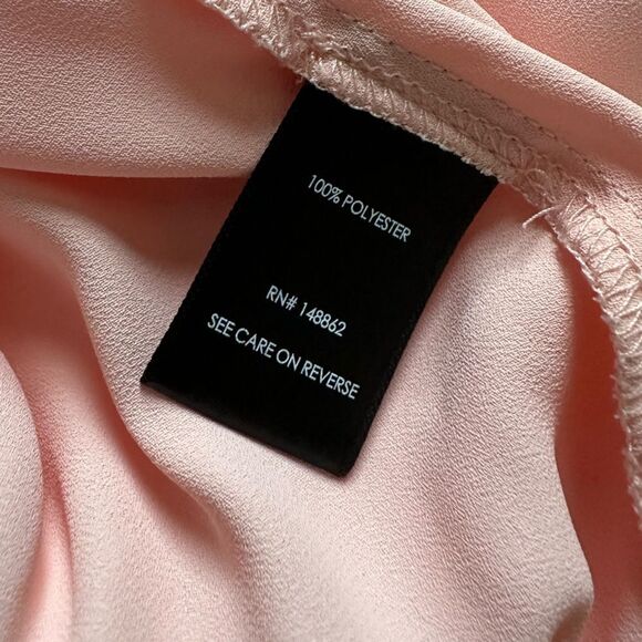 Torrid Top Button Down Light Pink New Womens Size 6X - Picture 8 of 9